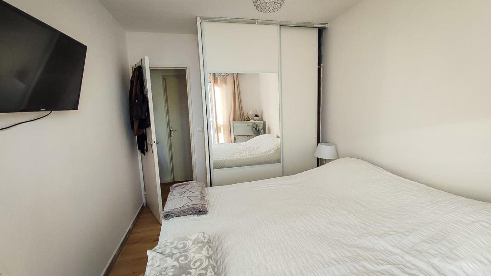 Appartement Spacieux Parisien Parijs